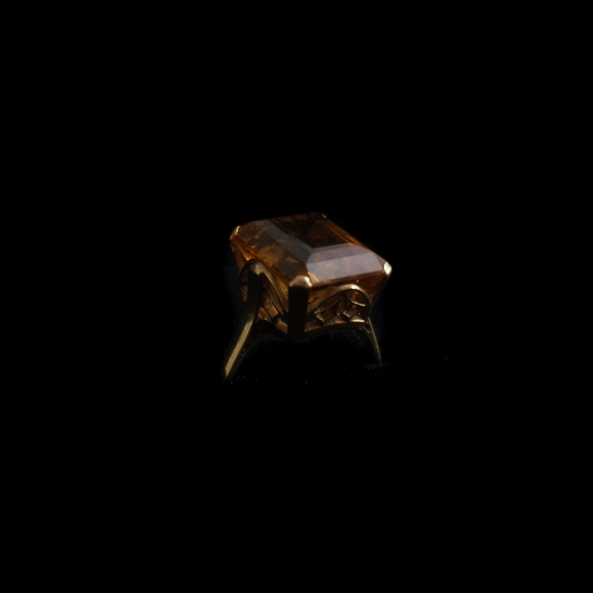 THE SUNSPIRE  | 14K Gold & Citrine Ring